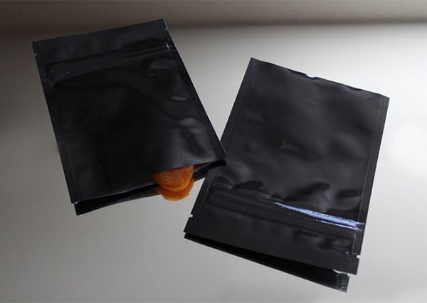black zipseal pouches
