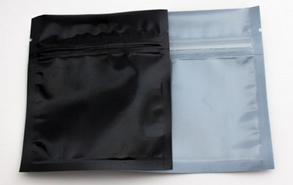 black zipseal pouches