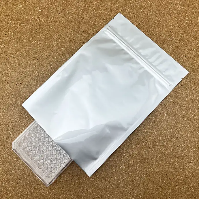 6.25" x 9" Tamper Evident ZipSeal Pouch - 0625VF4C09ZTEFC