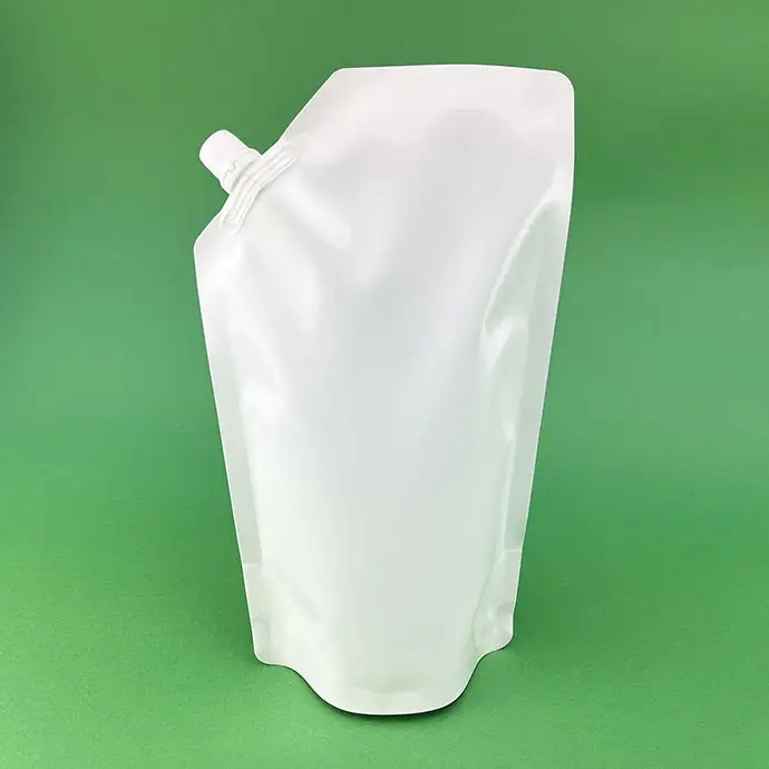 6.5" x 10.5" x 4.0" O.D. Recyclable #4 SpoutPAK with 9.6mm I.D. Fitment - SP067R950ML
